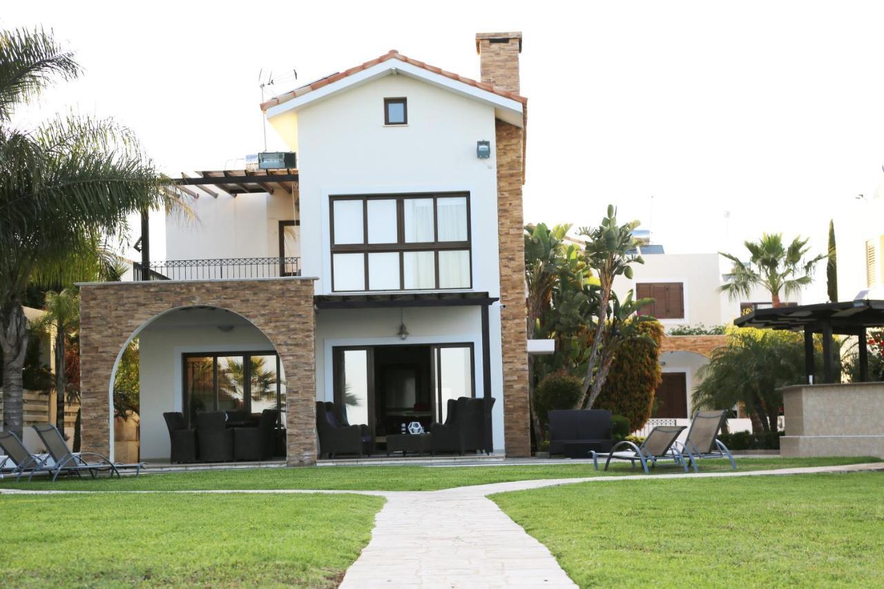 Villaer Ionion Beachfront Ajía Nápa